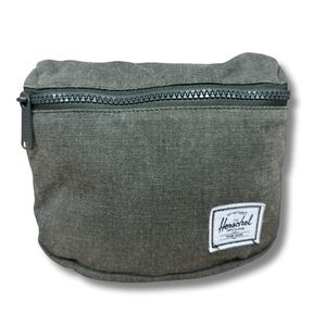 HERSCHEL SUPPLY COMPANY - Unisex Military Green Fifteen Hip Sack, One Size